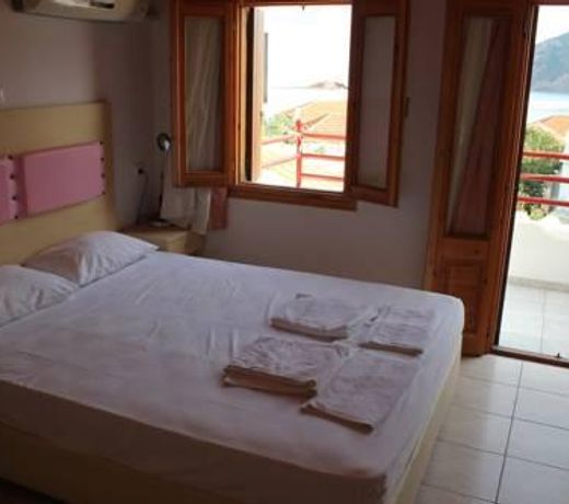 HOTEL CAPTAIN