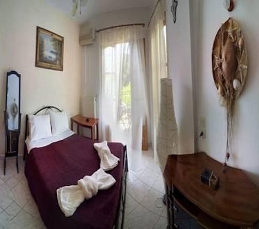 Alexandra's House
