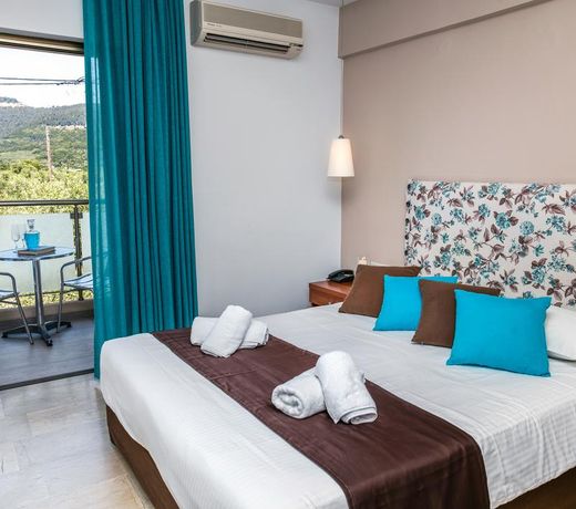 Korina Hotel