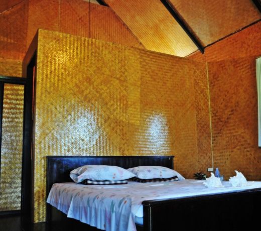 Naiya Beach Bungalow