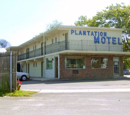 Plantation Motel
