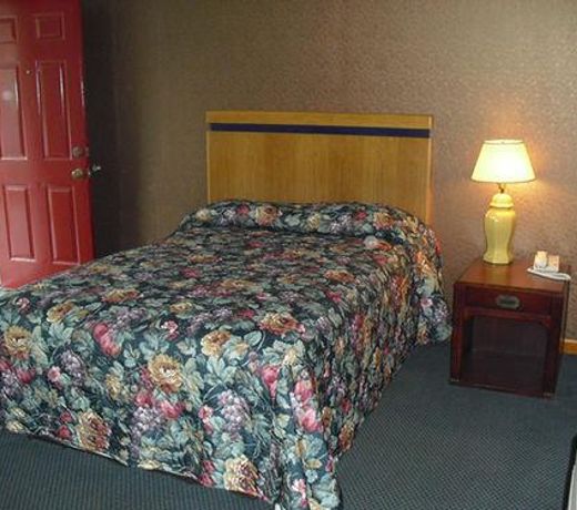 Passport Inn Methuen