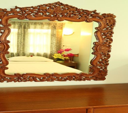 Royal City Hotel