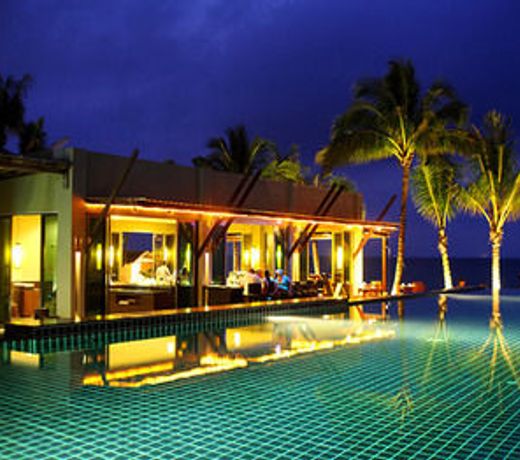 Chongfah Resort Khao Lak 
 (SHA Extra Plus)