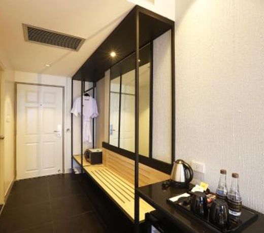 Lee Gardens Plaza Hotel - SHA Plus