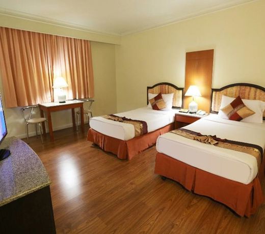 Lee Gardens Plaza Hotel - SHA Plus