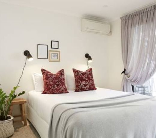 A PERFECT STAY - Arya