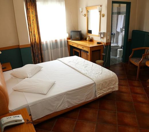 Hotel Ntinas
