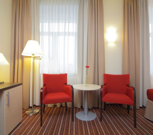 Green Park Hotel