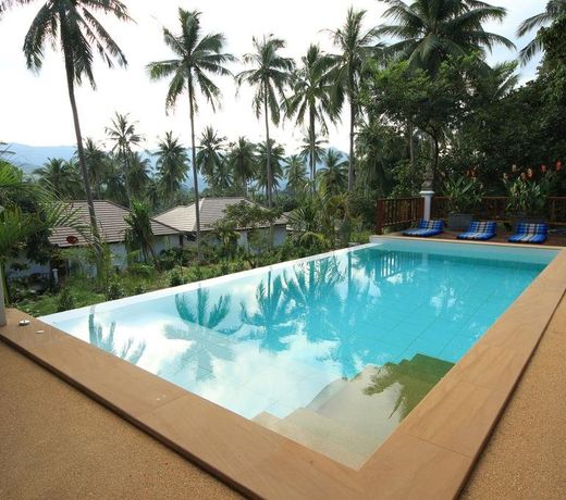 Tropical Season Villa Resort