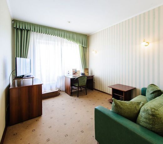 Almaz Hotel