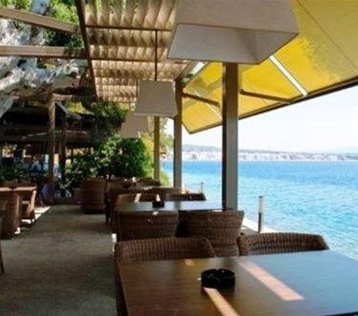 Pefkaki Boutique Hotel Loutraki