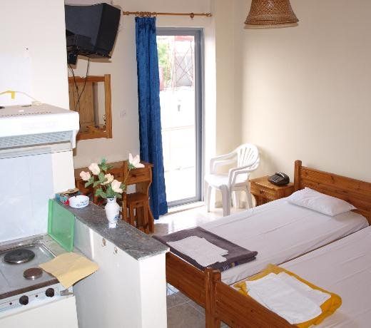 Hotel Pyrgos