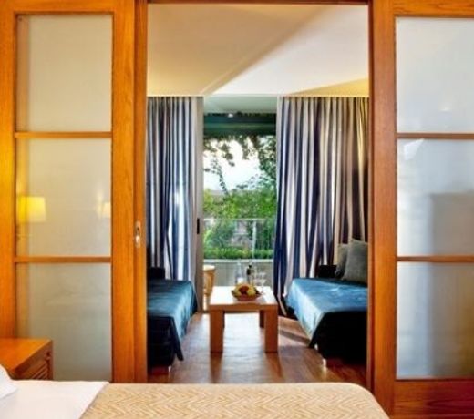 Kontokali Bay Resort & Spa