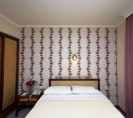 Olympos Hotel