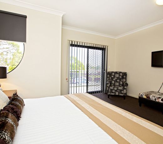 Astina Serviced Apartments - Central