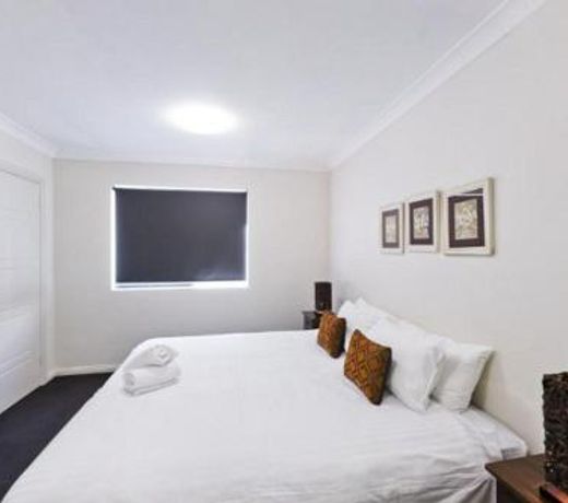Astina Serviced Apartments - Central