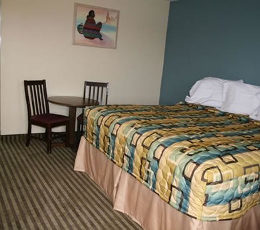 SURFSIDE INN SUITES