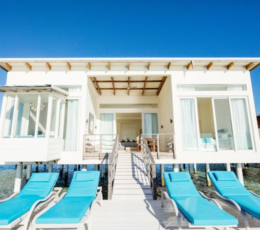 Holiday Inn Resort Kandooma Maldives