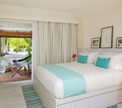 Holiday Inn Resort Kandooma Maldives