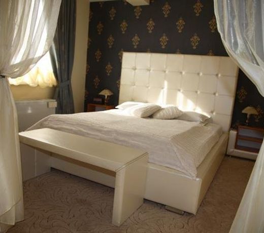 Zornica Hotel