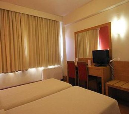 Diana Hotel