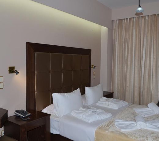Ellinis Hotel