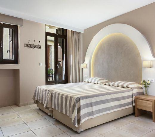 Morfeas Hotel