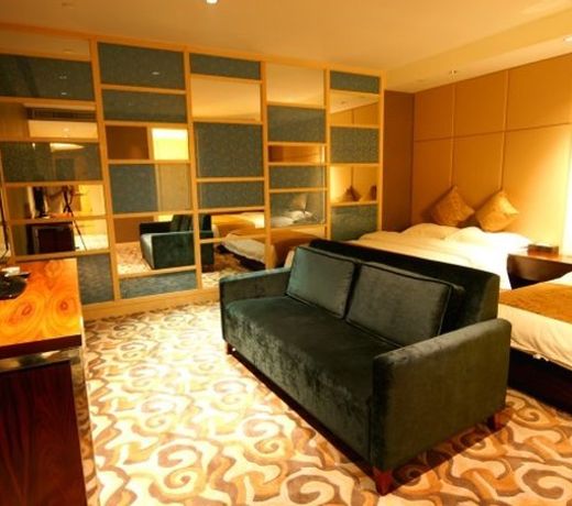 Jinbao Jingya Grand Hotel