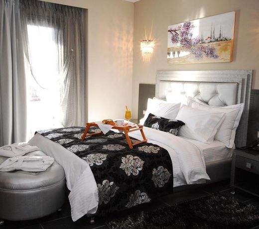 4 Epoxes Hotel Spa