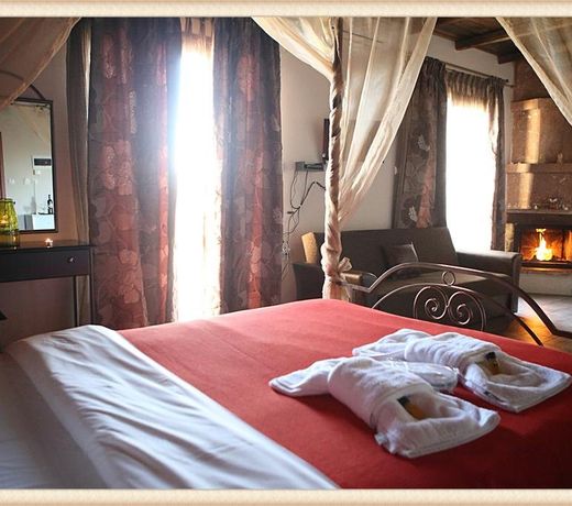 Voreas Hotel