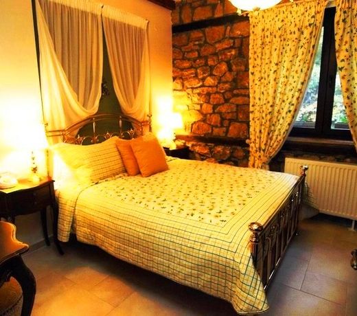 Archontiko Emmanouilidi Suites
