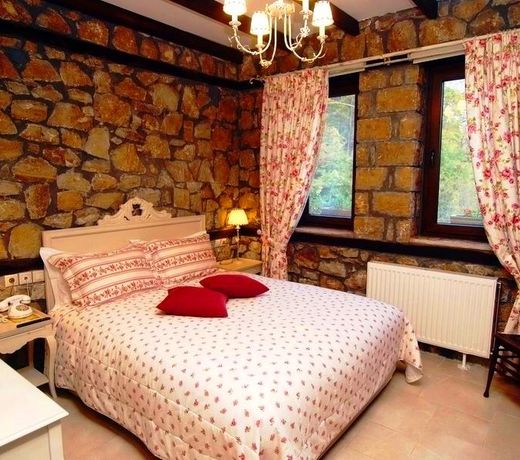 Archontiko Emmanouilidi Suites