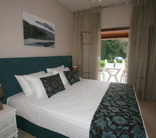 Summer Wine Friendly Resort
