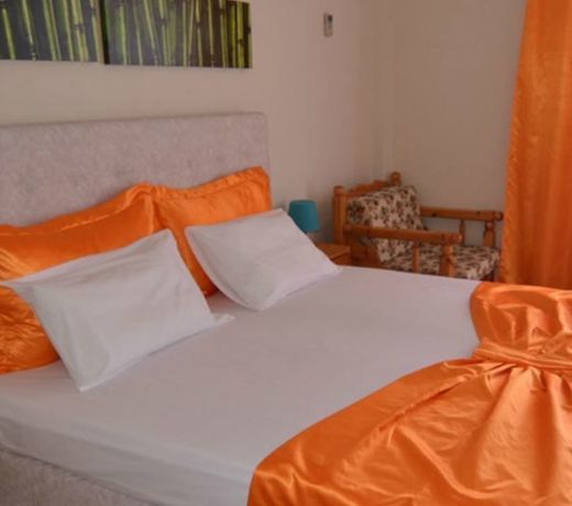 Golden Beach Hotel