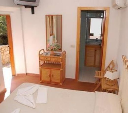 Touring Club Italiano La Maddalena