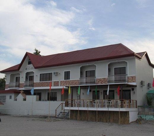 La Vista Hotel & Beach Resort