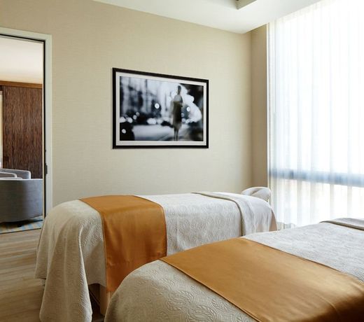 Jet Luxury @ The Dominick Hotel
