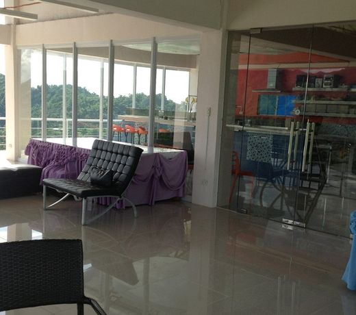 Pineridge Bucari Mountain Resort