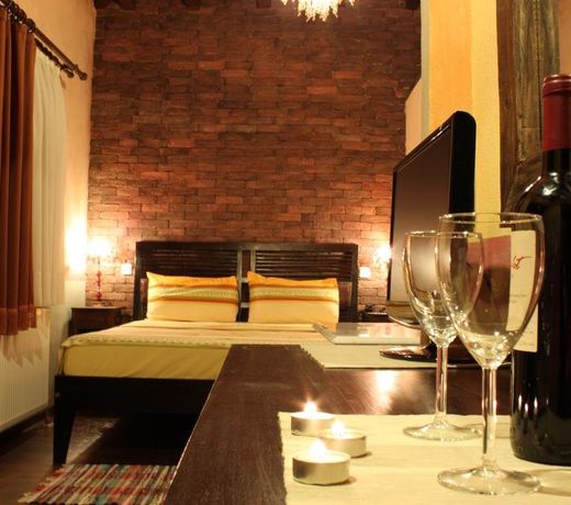 Mythos Guesthouse