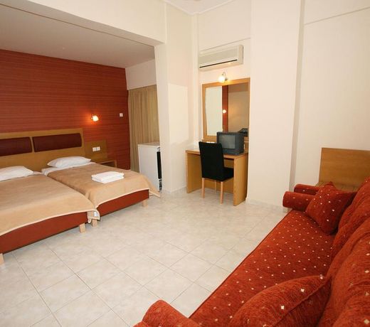Hotel Flisvos