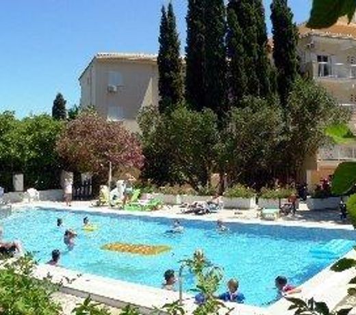 Ipsos Beach Hotel