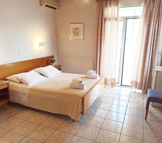 Dioni Hotel