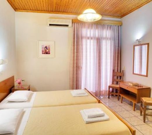 Dioni Hotel