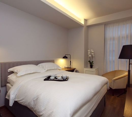 Hotel Metropolis