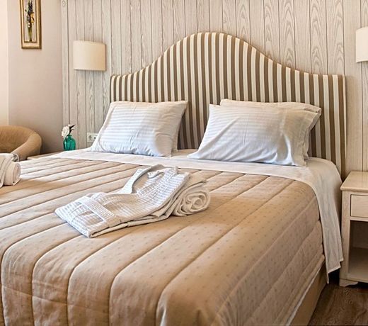 Art Hotel Debono