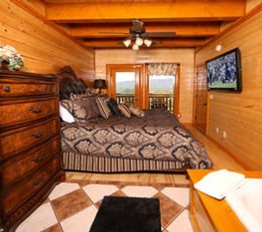 Paradise Mountain Pool Lodge