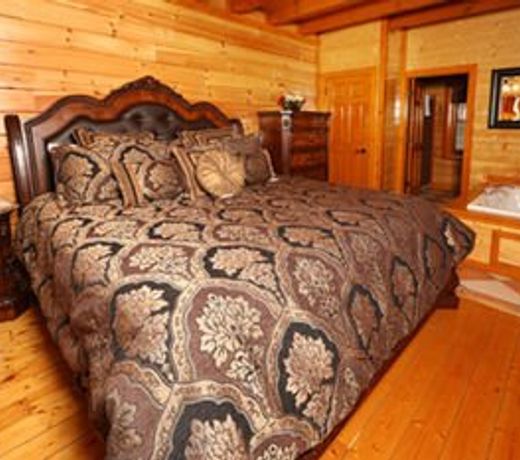 Paradise Mountain Pool Lodge