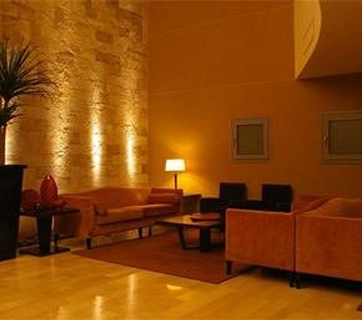 Howard Johnson Plaza Zapala