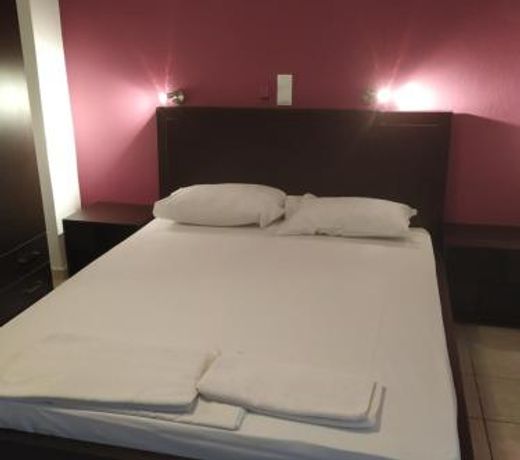 Mavroforos Hotel